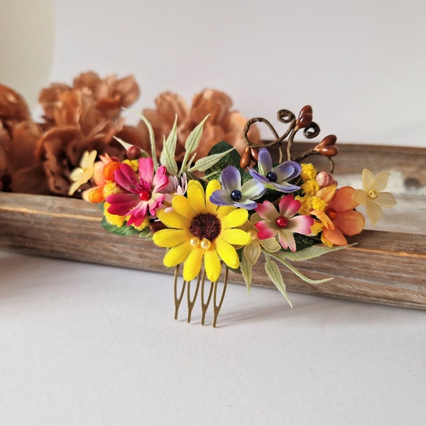 SUNFLOWER hair comb, Summer Hair piece, Hair Comb Flower, Gift For Girl, Folklore Headpiece, Fairy Hair Comb, Peigne Fleurs Cheveux, Peineta