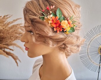 Orange Flower Hair Comb, Bride To Be, Festival Headpiece, Fall Hair piece, Pin up Hair Flower, Tocado de Flores, Peigne Fleurs Cheveux