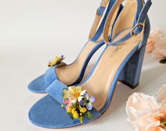 Spring Flower Shoe Clips • Wedding Gifts • Blue Shoe Clips, Bridesmaids Gifts, Wedding Shoes, Floral Shoe Clips, Clip de Zapatos, Schuhclips