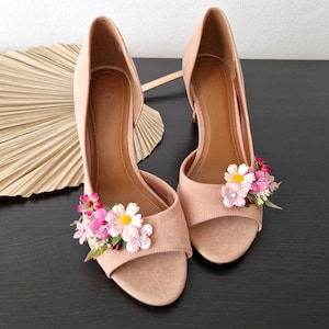 PINK Flower Shoe Clips • Rustic Wedding Accessories • Bridal Floral Shoe Clips • Bridesmaids Gift • Wedding Shoes • Shoe Brooch Gift For Her