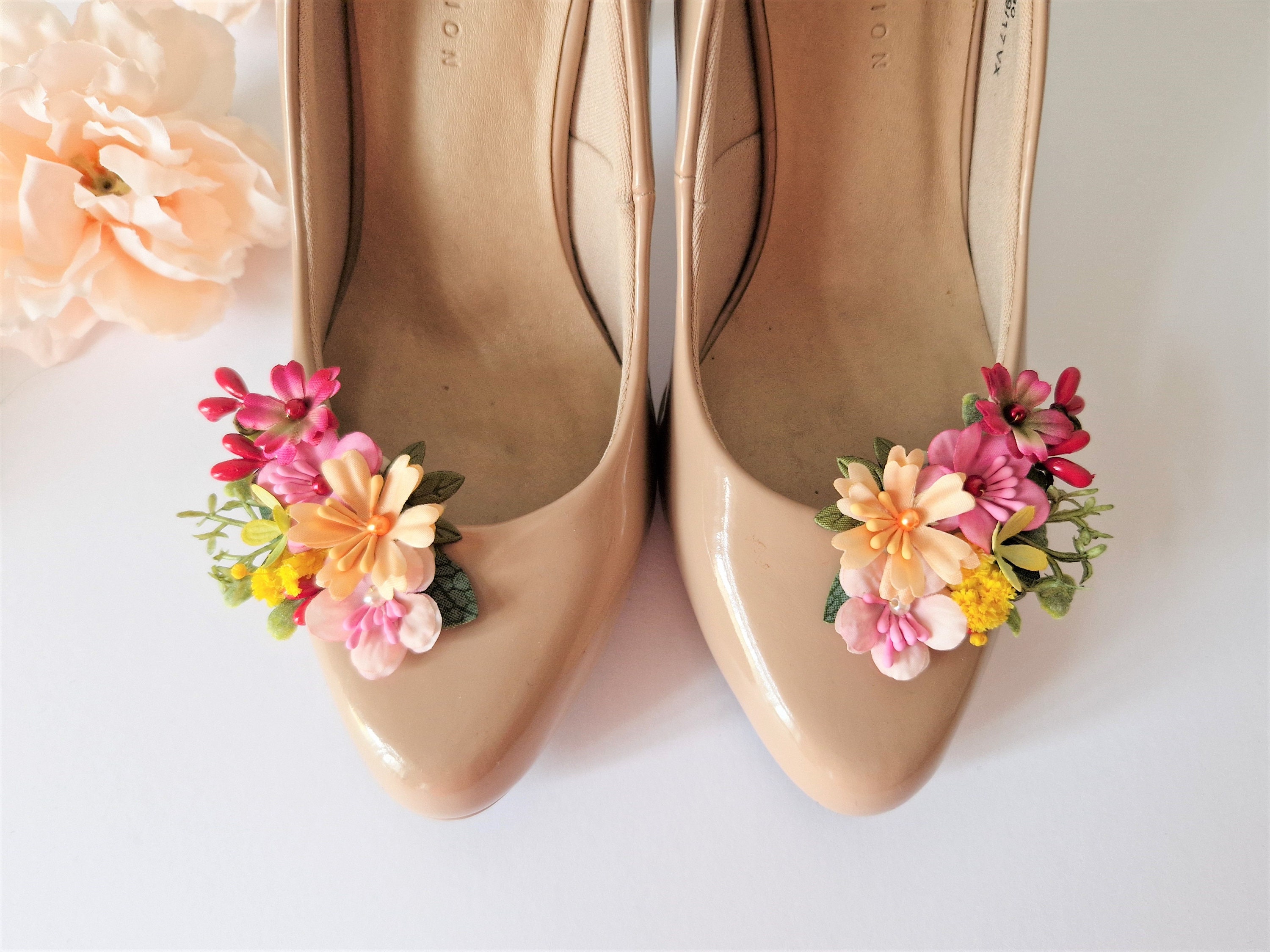 Chic Colorful Silk Flower Shoe Clips - Cherry