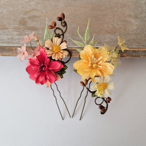 Summer floral hair pins, Wedding flower accessories, Hawaii wedding inspiration, Flower pins, Bridal headpiece, Hair clips, Fleurs Cheveux image 7