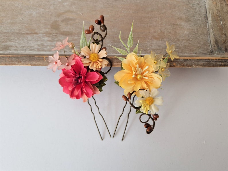 Summer floral hair pins, Wedding flower accessories, Hawaii wedding inspiration, Flower pins, Bridal headpiece, Hair clips, Fleurs Cheveux image 7