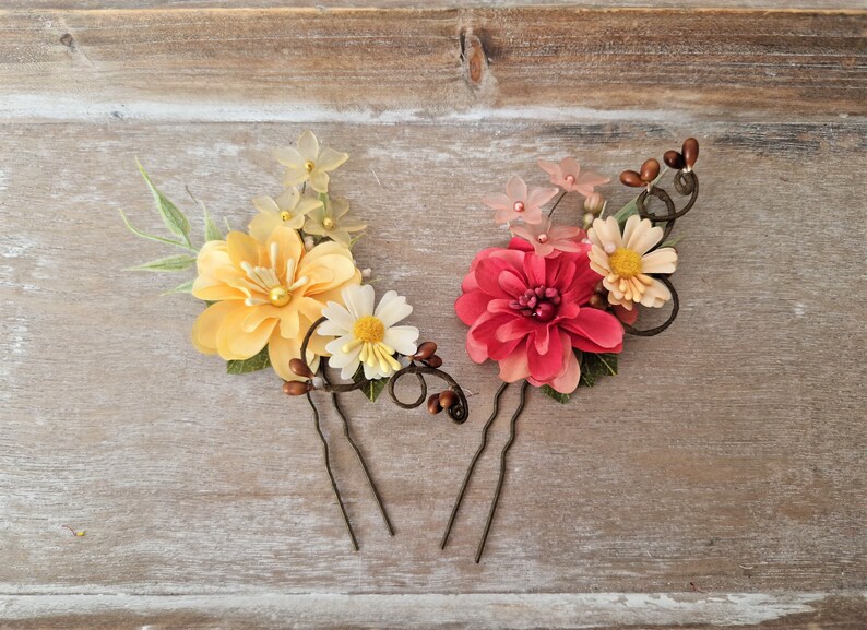 Summer floral hair pins, Wedding flower accessories, Hawaii wedding inspiration, Flower pins, Bridal headpiece, Hair clips, Fleurs Cheveux image 6