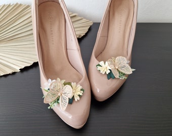 BUTTERFLY SHOE CLIPS • Wedding Gift For Bride • Flower Shoe Clips • Gift For Her • Bridal Shoes • Flower Clip • Summer Wedding Accessories