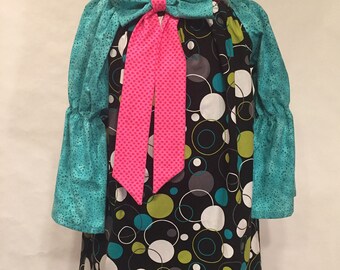 Vestido campesino de manga larga con lunares negros y aguamarina, talla 6