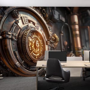 Puede incluir: Un espacio de oficina con un gran mural detallado de un mecanismo de estilo steampunk. La habitación incluye un escritorio con dos monitores de computadora, sillas negras y ventanas con persianas. La paleta de colores está dominada por marrones, dorados y negros.
