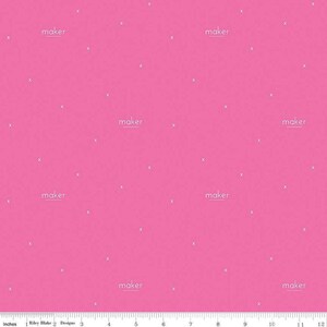Opruiming - Make Maker in felroze - Stukjes van 0,5 meter, aaneengesloten te knippen - van Kristy Lea van Quiet Play voor Riley Blake Designs