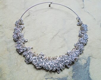 Chunky chains curls necklace, Silver colored aluminium chain necklace knitted-style on rigid hoop, small bib necklace