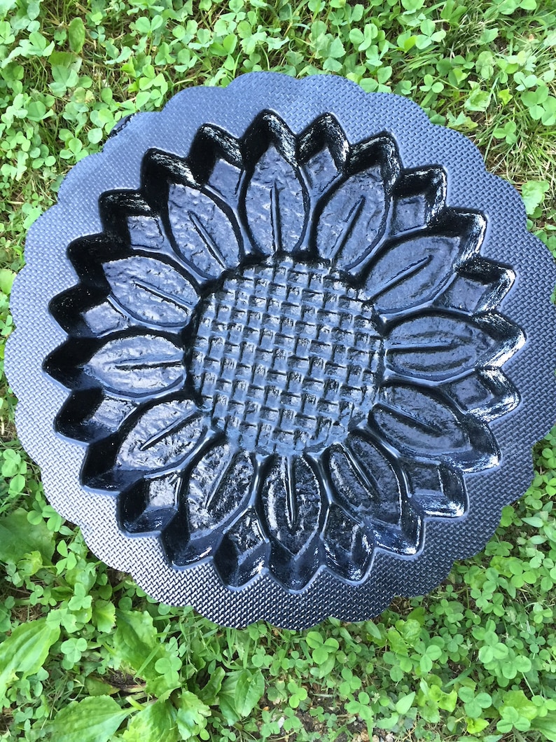 Large Textured Sunflower Stepping Stone Mold Concrete Mold to | Etsy