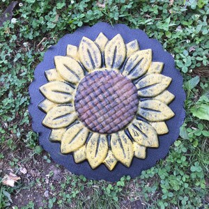Large Textured Sunflower Stepping Stone Mold Concrete Mold To Etsy
