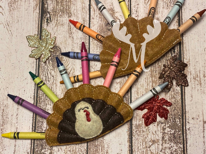 Felt Coloring Turkey for your Thanksgiving Table image 1