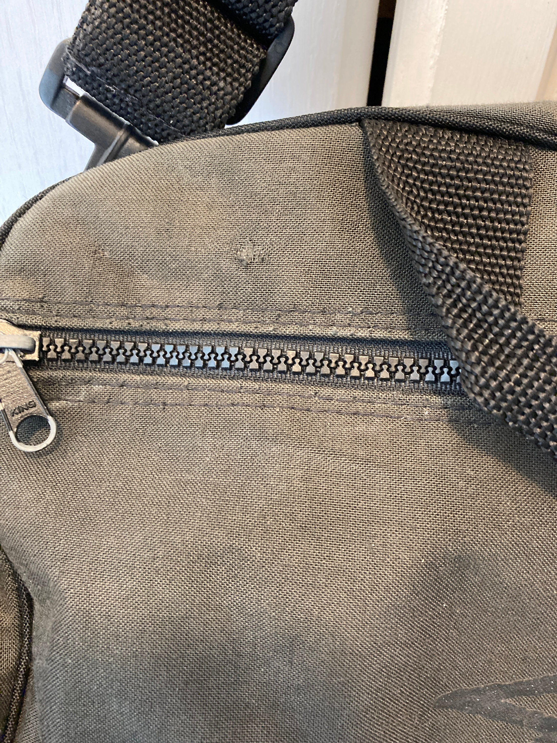バッグ 90s OLD STUSSY messenger bag black スペシャル】old stussy メッセンジャーバッグ 総柄 black sheep