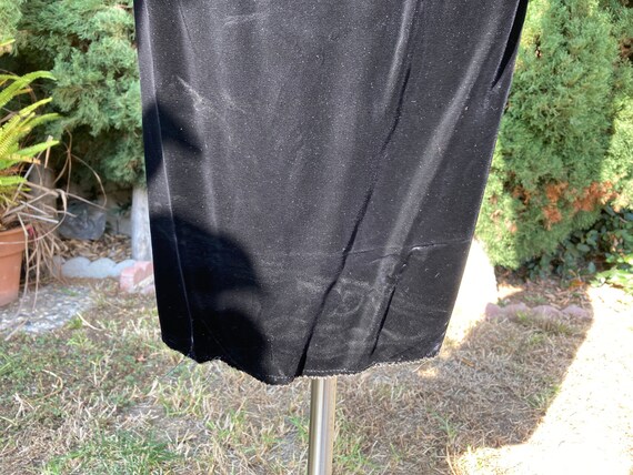 Vintage Black Velvet Skirt with Pockets - image 2