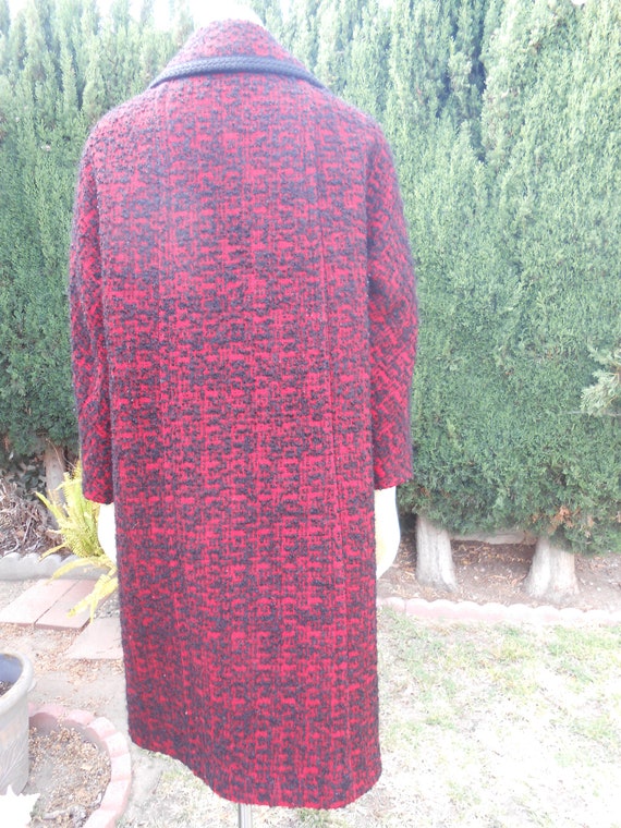 Vintage 1960s Red Wool with Black Lambswool Coat - image 3