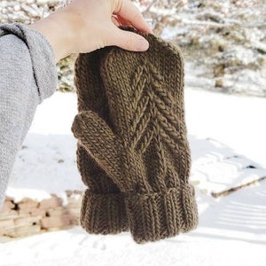 KNITTING PATTERN Into The Pines Mitten Pattern // Knit Mitten Pattern // Knitted Mittens // Pine Tree Mittens // Into The Pines