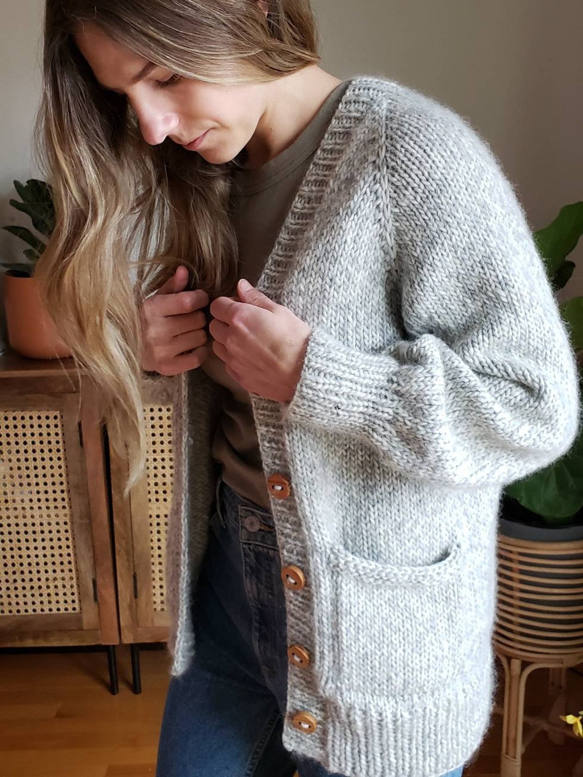 KNITTING PATTERN Crowsnest Cardi // Chunky Knit Cardigan // - Etsy