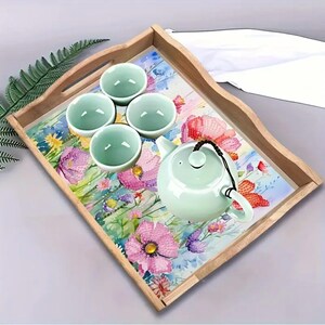 Bandeja para servir con diseño de jardín de flores silvestres: kit de pintura de diamantes DIY con diamantes de imitación, herramientas y marco de madera para una decoración floral colorida.