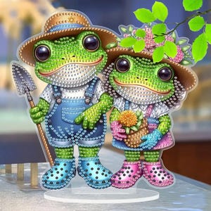 Adorno de mesa con forma de pareja de ranas campesinas: diseño acrílico plano de doble cara con temática de jardín, una bonita decoración primaveral.