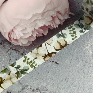 Plantas de algodón con eucalipto dólar de arena, rollo de cinta washi