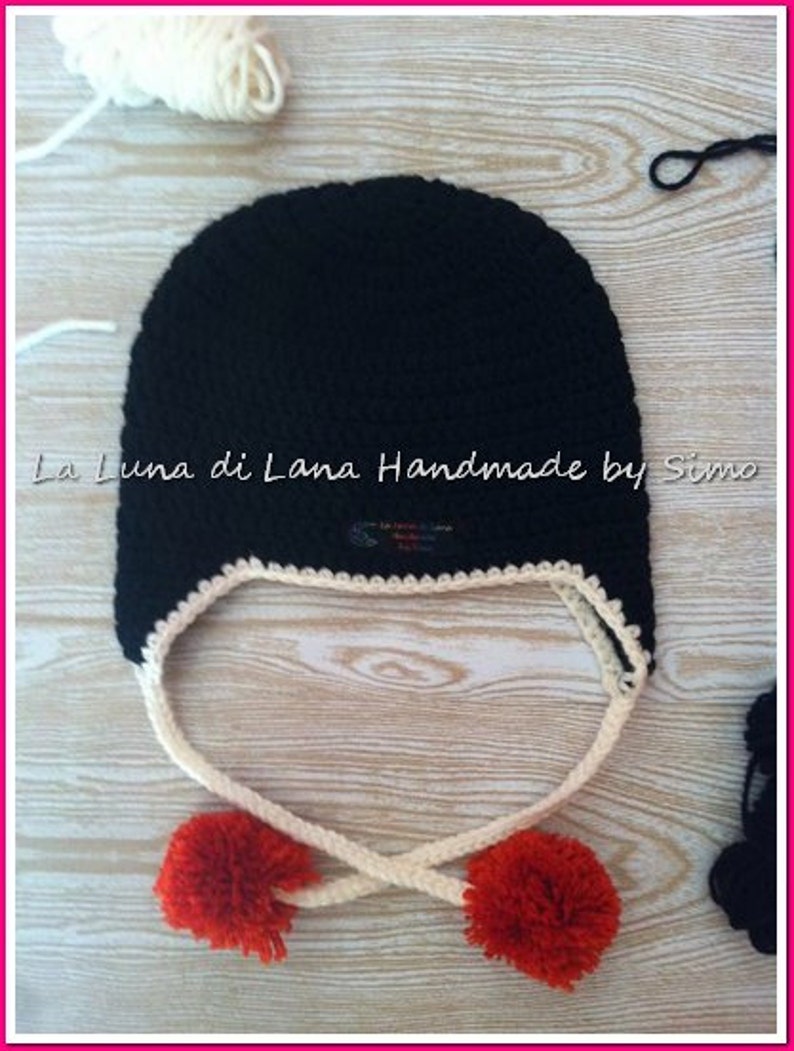 penguin beret