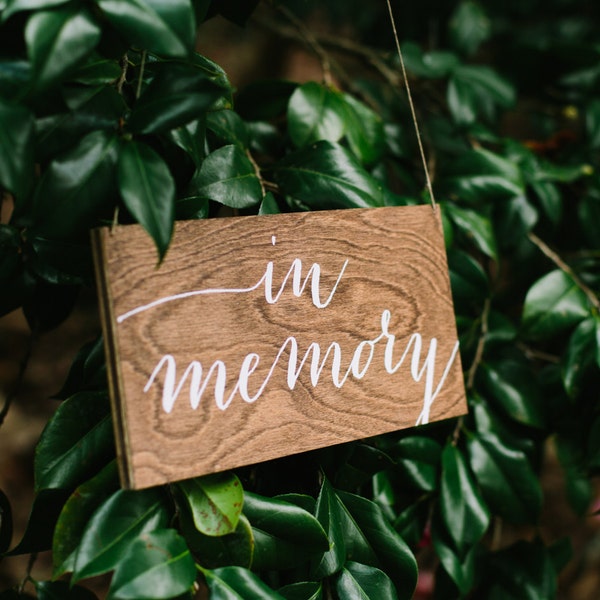 In memory sign, wedding memory sign, Reserved Sign, Wedding Reserved Sign, chair sign, hanging memory sign wood wedding sign wedding MEM005