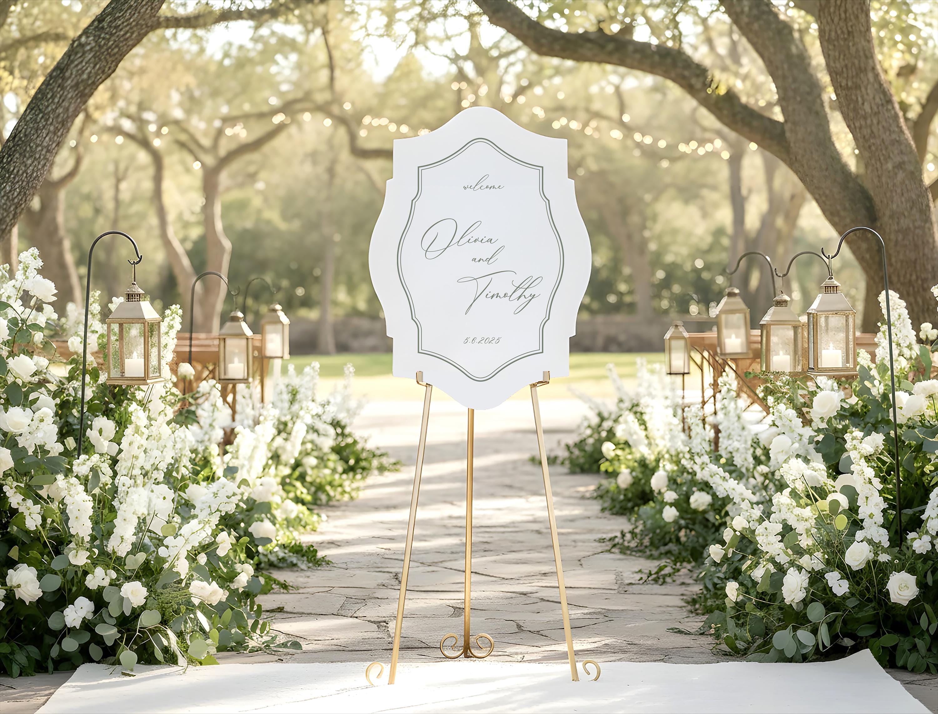 Minimalist Romantic Acrylic Wedding Welcome Sign • Vintage Personalized ...