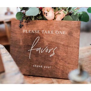 Favors sign, Wedding favors sign, favors please take one, wedding signs, wooden signs, wooden wedding sign, wooden wedding decor FAV002
