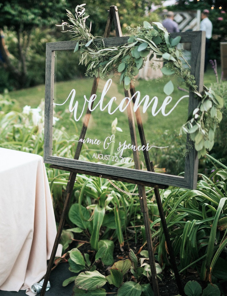 Wedding welcome sign, acrylic wedding sign, wedding signs, acrylic wedding signage, custom acrylic sign, last name, engagement gift WEL001 imagem 8