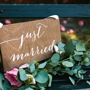 Just married sign, wood just married sign, hanging just married sign, wedding getaway sign, wood wedding sign, wedding signs, wooden -nc