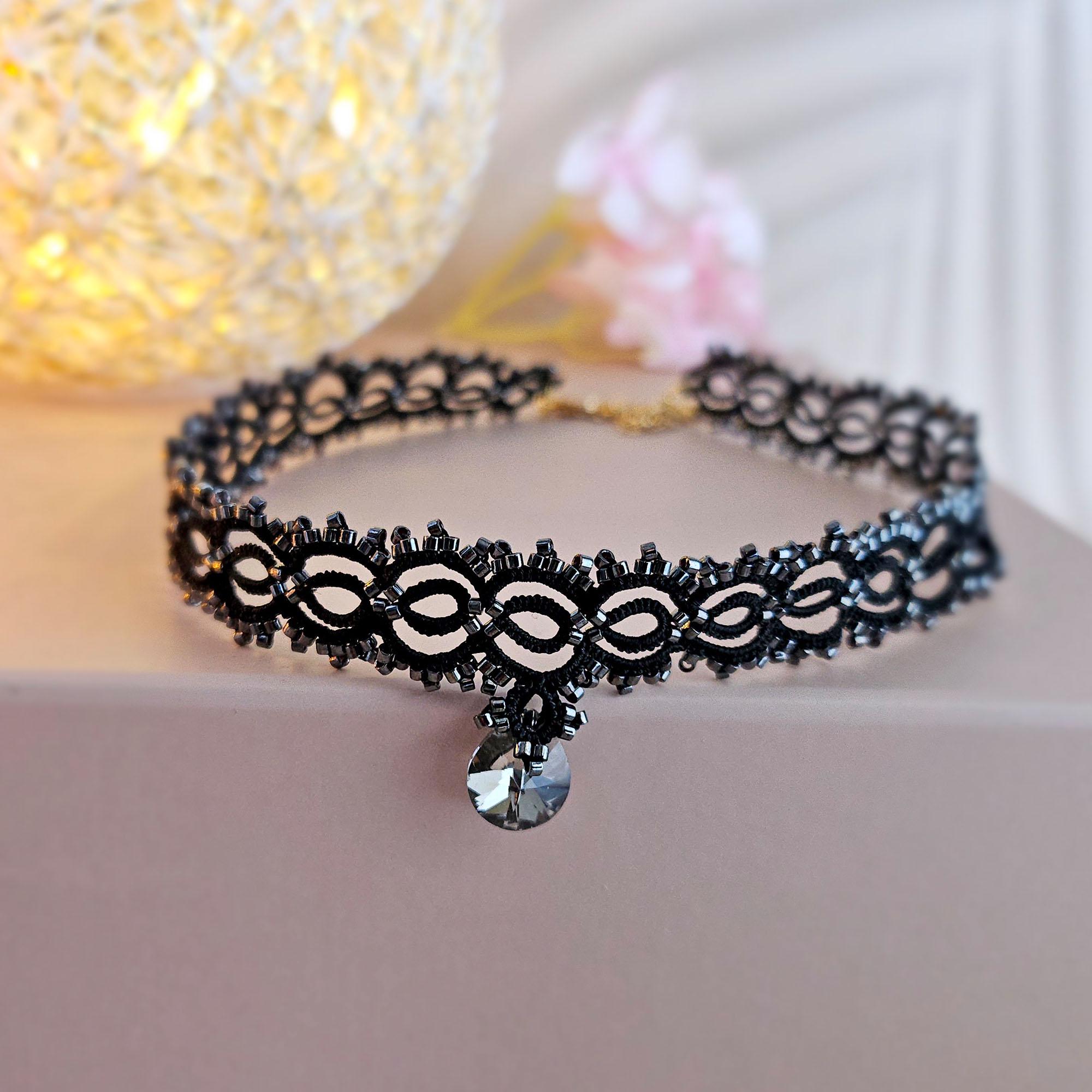 MUNSKT 12PCS 90s Neon Chokers Kit, collana gotica elastica elastica elasticizzata catena del tatuaggio del pizzo colorato per donne ragazze regalo partito, Plastica