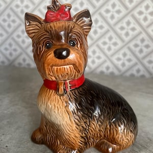 Vintage Goebel West Germany Yorkshire Terrier Figurine – Porcelain Dog with Red Bow & Collar, Excellent Condition, Vintage figurine