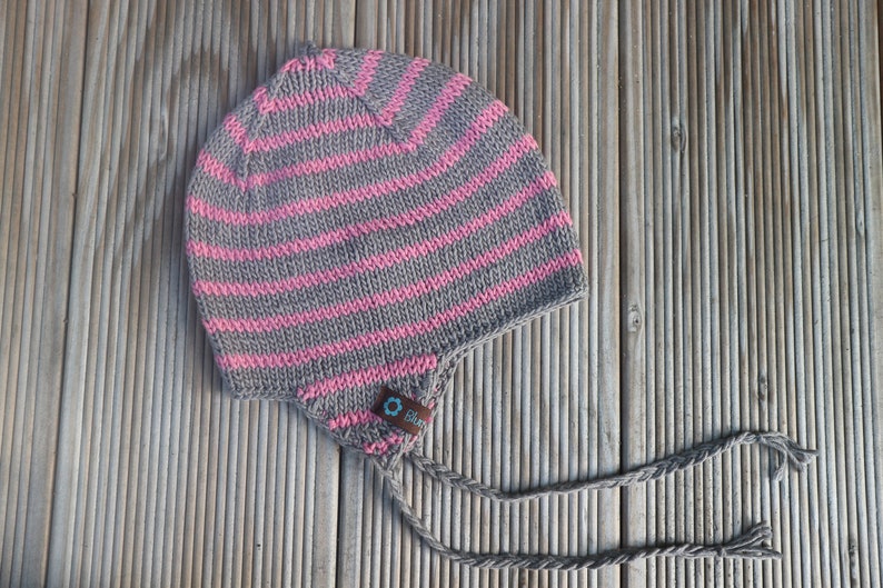 SALE Eskimo hat grey-pink image 1