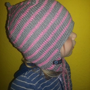 SALE Eskimo hat grey-pink image 5