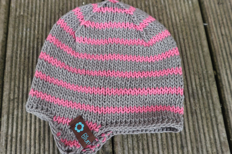 SALE Eskimo hat grey-pink image 4