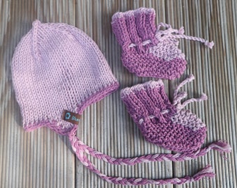 Cotton baby hats and slippers