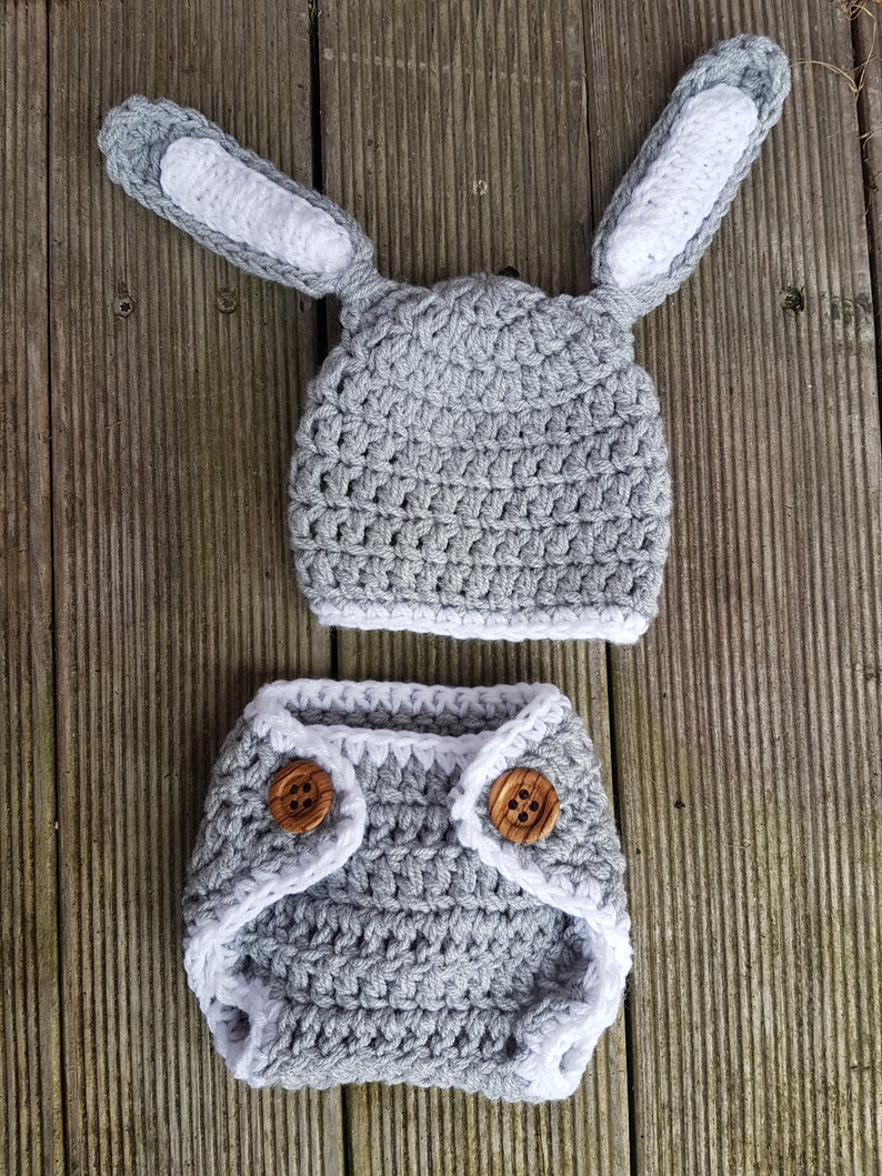 rabbit baby costume image 4