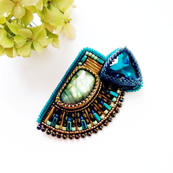 Art deco gemstone beaded brooch green fire labradorite dark blue green geometric unusual brooch bold original design street fashion jewelry