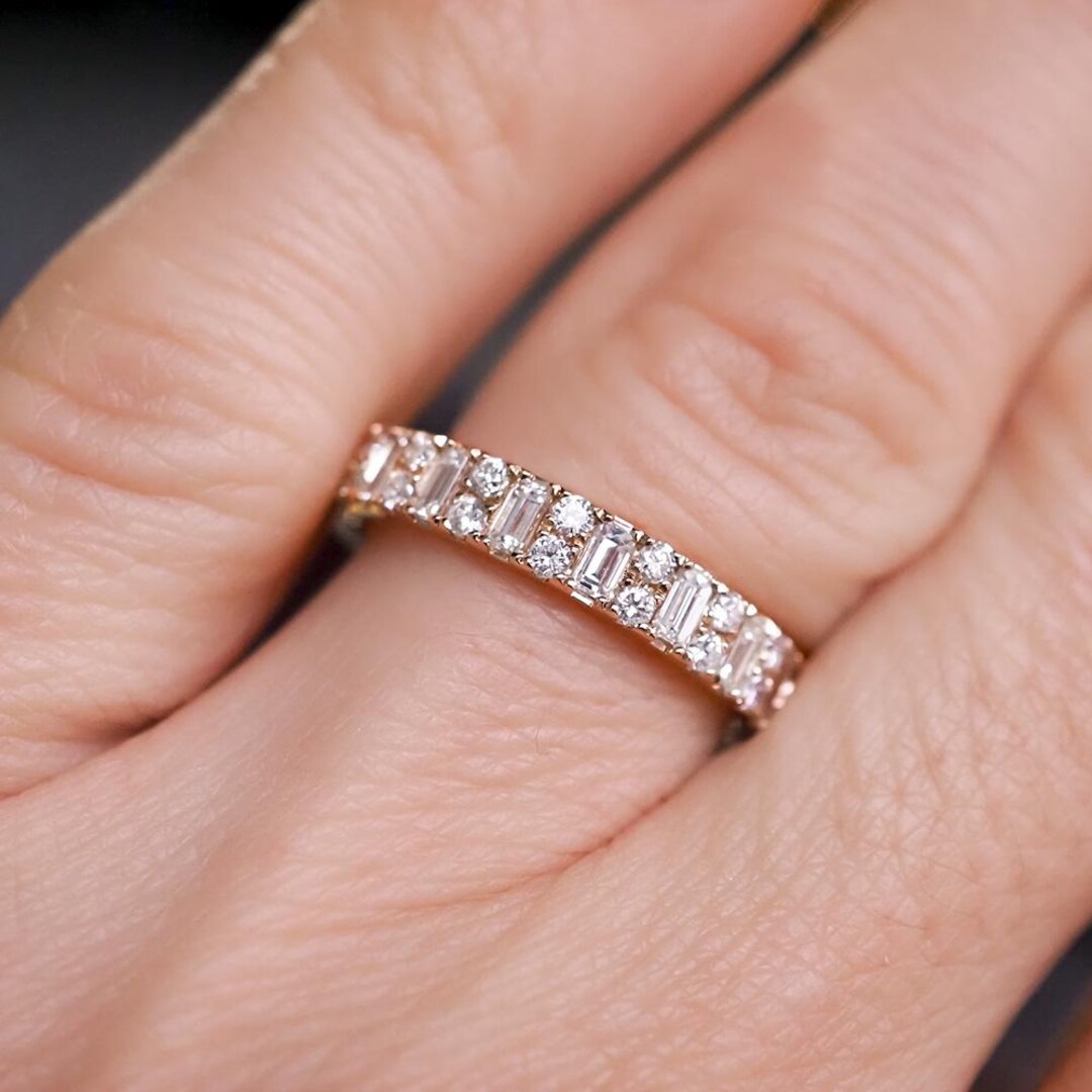 14K Gold Diamond Wedding Band: Baguette & Round Stackable Anniversary ...