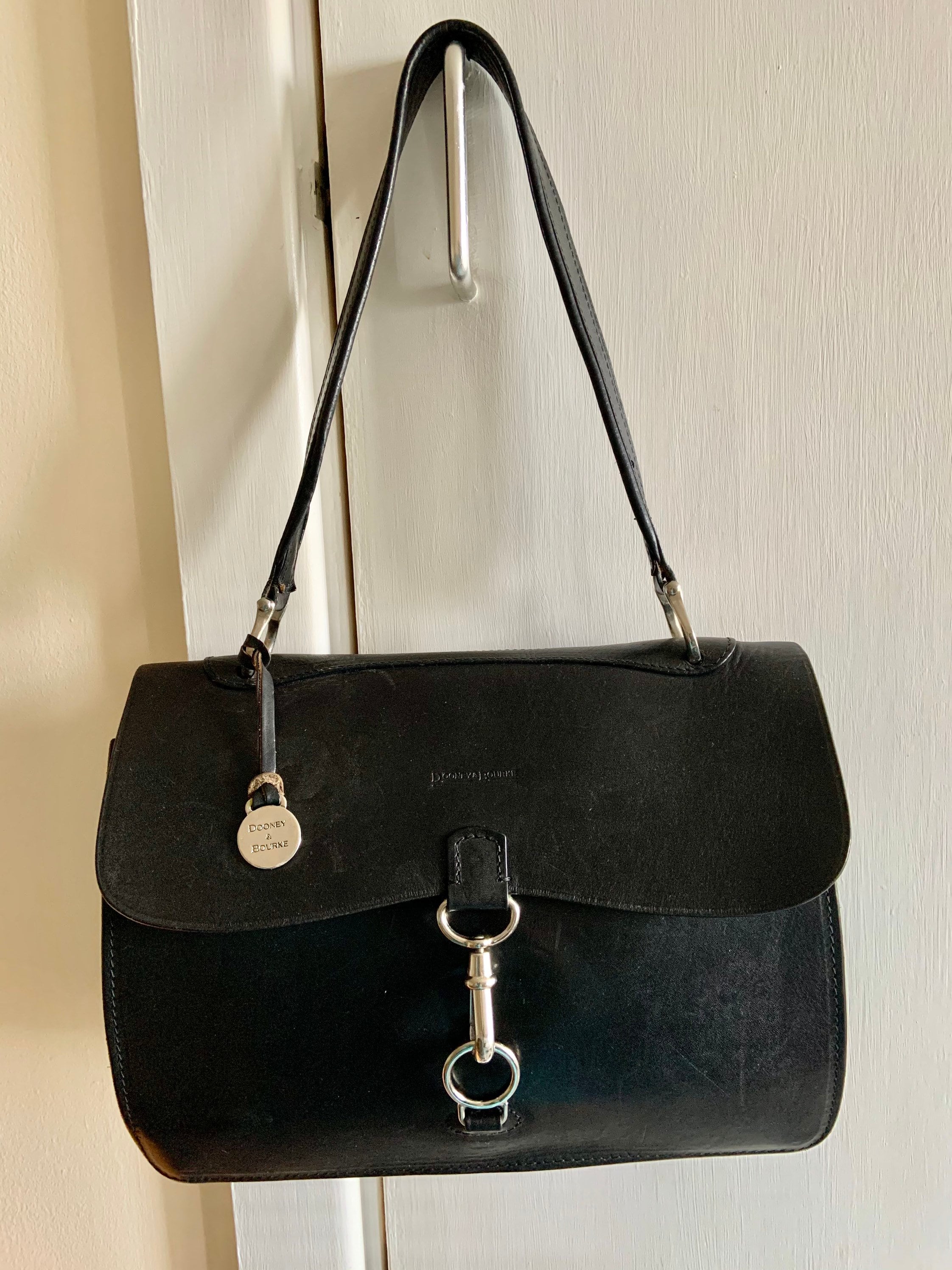 Dooney and bourke alto collection deals