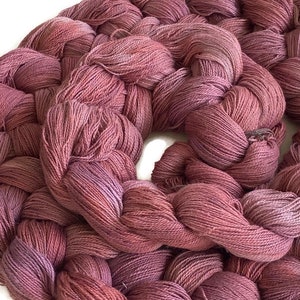 Hand-dyed, pre-wound weaving warp, 14/2 cotton, 6 7/8 yards, multiple ends, in tonal shades of old rose, blush, and pink lavender DW274 image 2