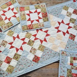Quilted Table Runner for Christmas with Star Mini Quilts & Scrappy Hot Mat | Holiday Dining Decor