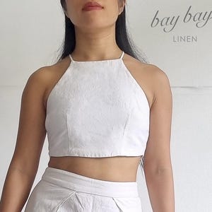 Crop Top aus 100% Leinen, Double-Layer-Neckholder-Top, lässiges Bralette mit offenem Rücken, Träger und Krawatte am Rücken, Lounge-Outfit-Sommerurlaub-Oberteil