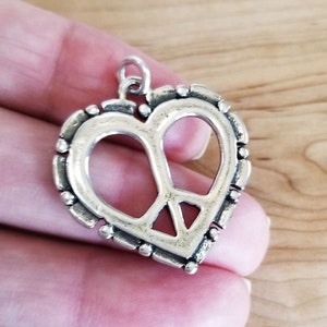 Großer Sterling Silber Peace Herz Anhänger Charme - Kette Optional - Handgemacht in den USA Designer Mary B Hetz