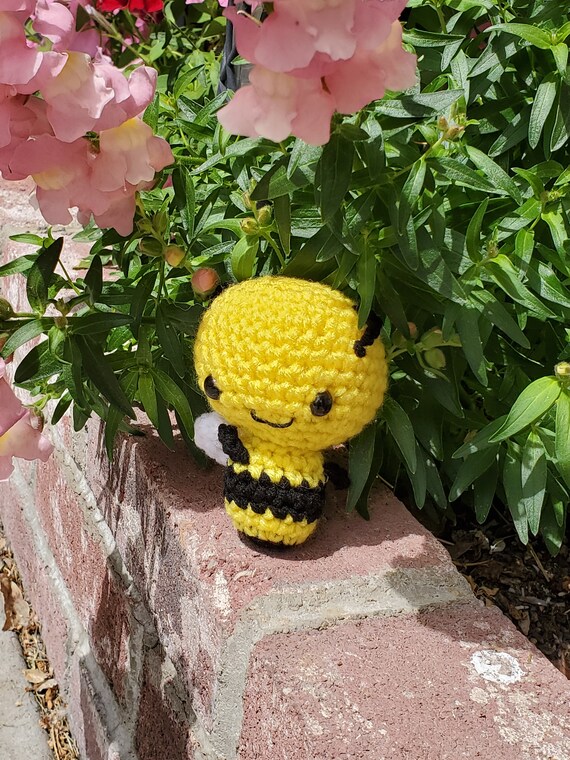 burt the baby honey bee
