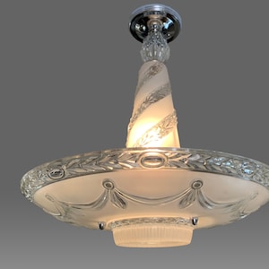RARE Ivory White Frosted 1930&#39;s - 1940&#39;s Glass Shade Vintage Art Deco Chandelier Ceiling Light Fixture Prisms Chrome Nickel Antique