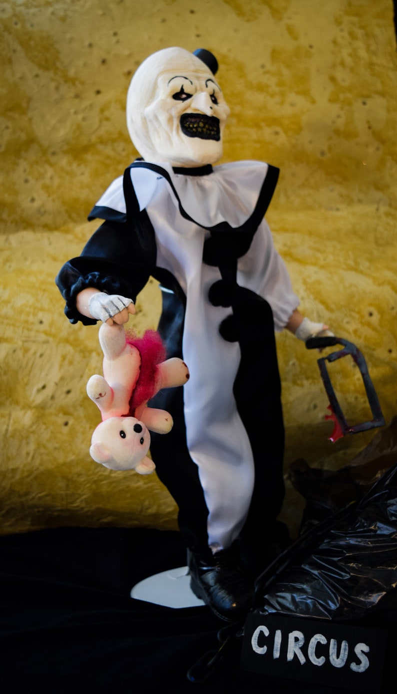 ART the CLOWN 18 Inch Doll Horror Slasher Terrifier Etsy