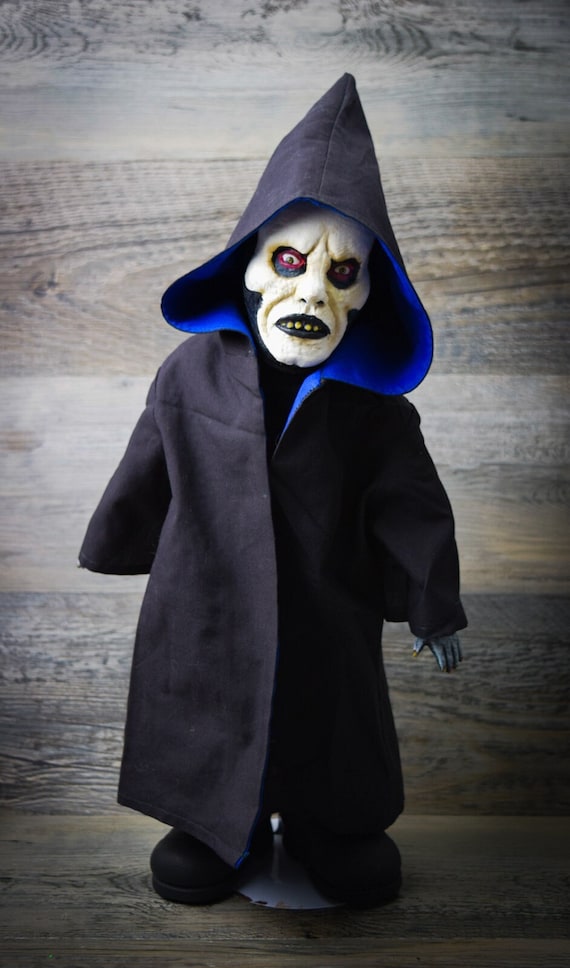 スレッジエクソシスト エクソシスト パズズ 18インチ ホラーアート人形 悪魔祓い 悪魔憑き