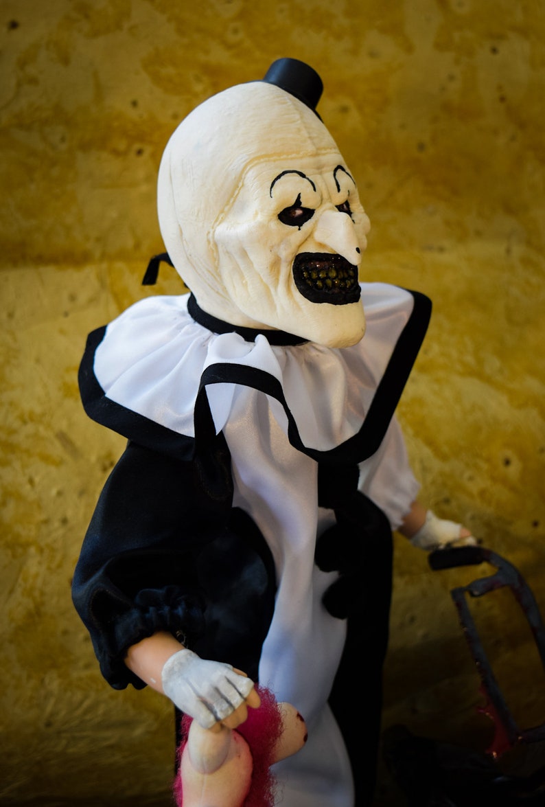 ART the CLOWN 18 Inch Doll Horror Slasher Terrifier Etsy