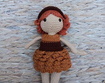 Crocheted pine cone girl doll Pine cone girl Pine cone sprite Knit pine cone doll Pine tree doll Forrest oak tree leaf doll Forest doll